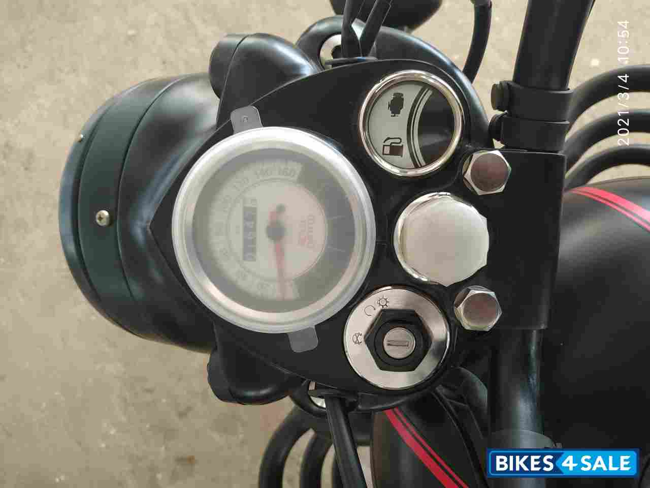 Stealth Black Royal Enfield Classic 350 Dual Channel BS6