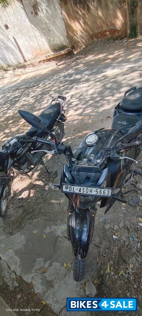 TVS Apache RTR 200 4V