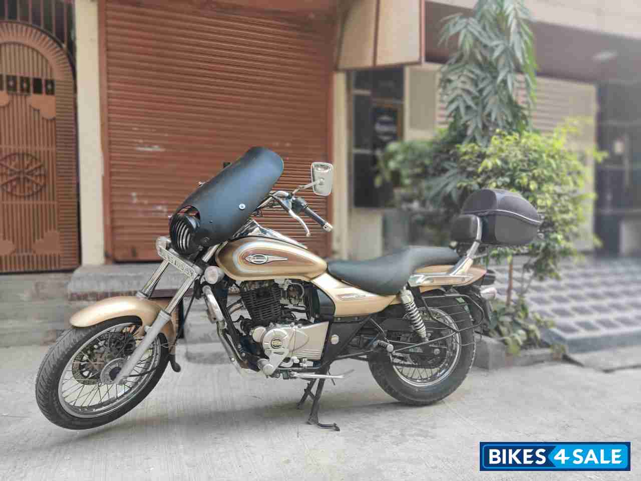 Bajaj Avenger Cruise 220
