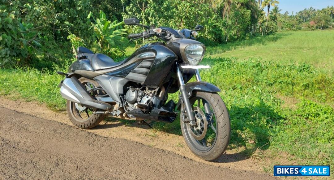 Suzuki Intruder 150