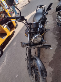 Bajaj Avenger Street 150