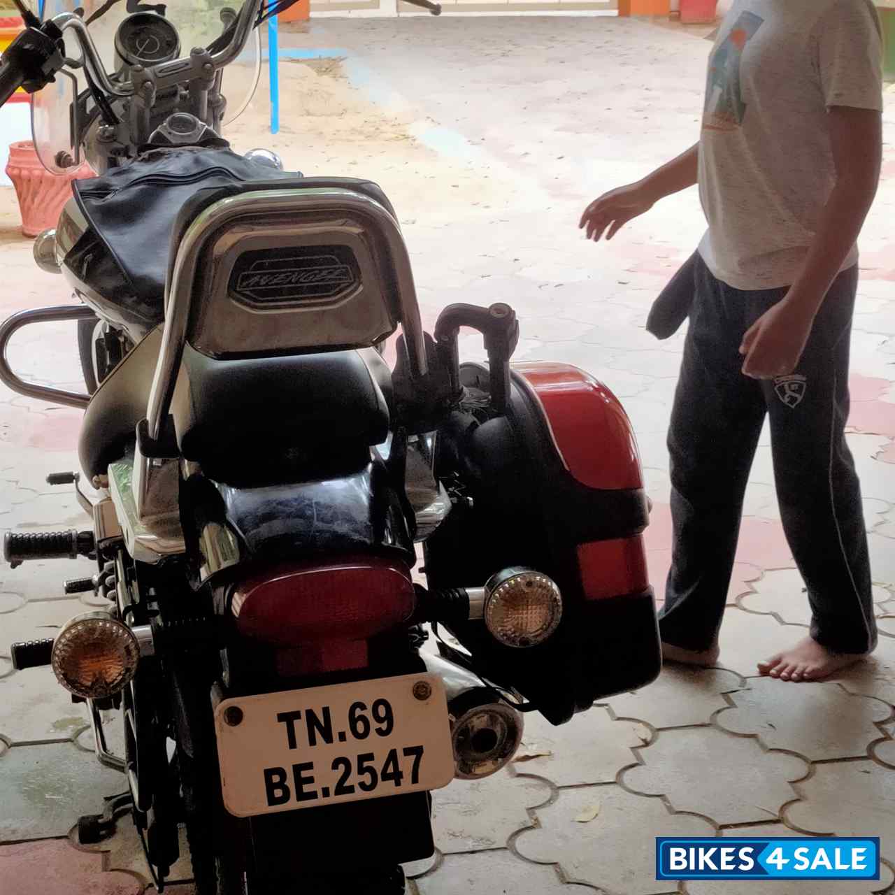 Bajaj Avenger Cruise 220
