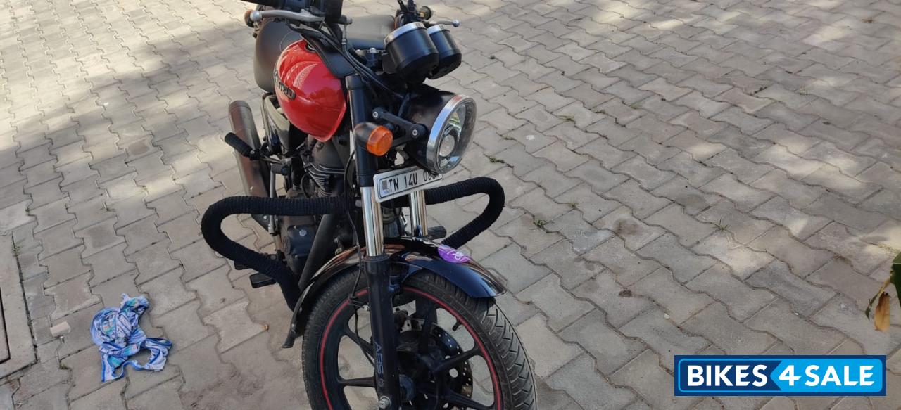 Red Royal Enfield Thunderbird X 350