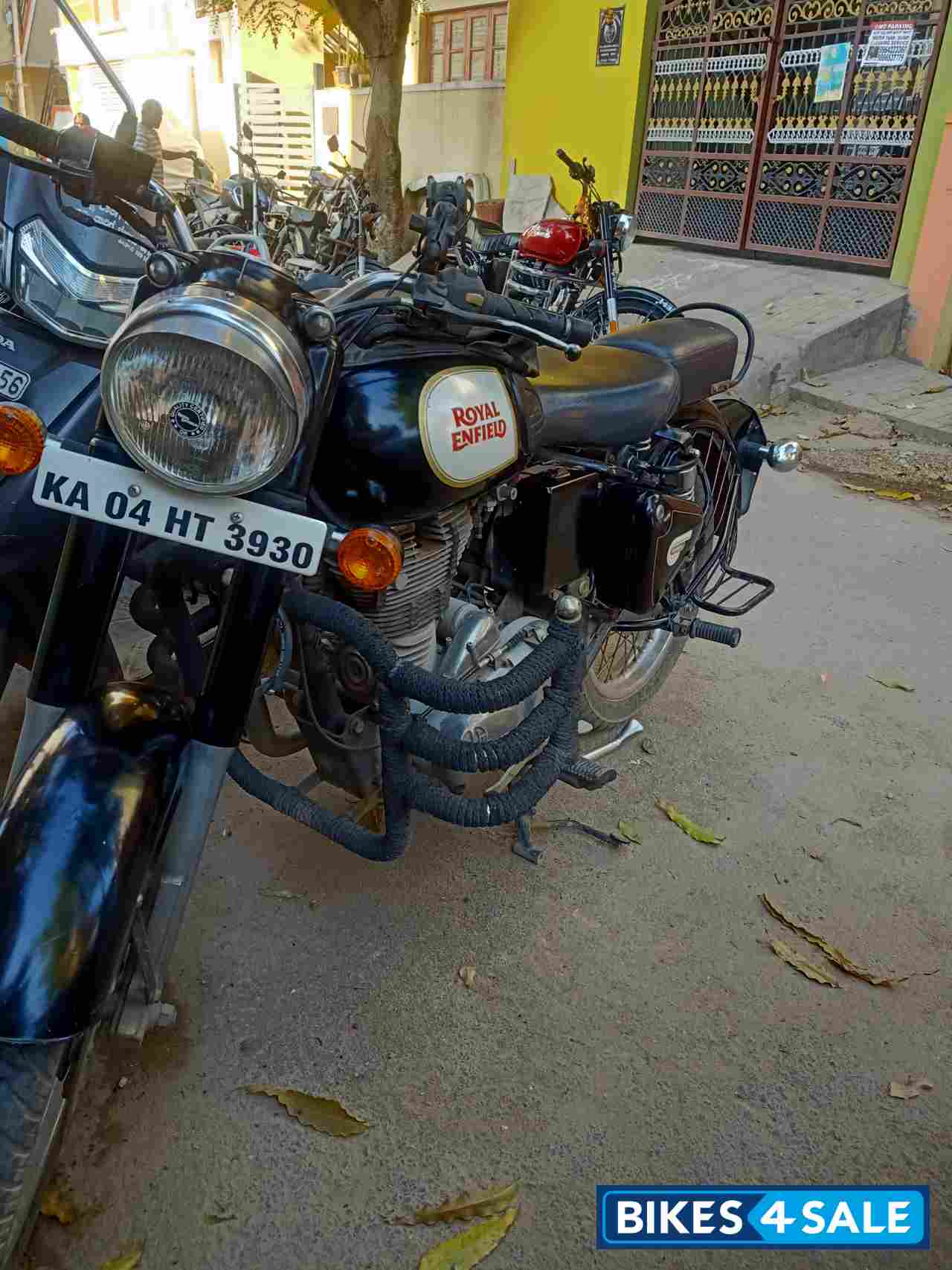 Royal Enfield Classic 350 Royal Enfield Classic 350