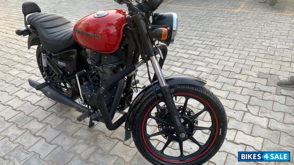 Red Royal Enfield Thunderbird X 350