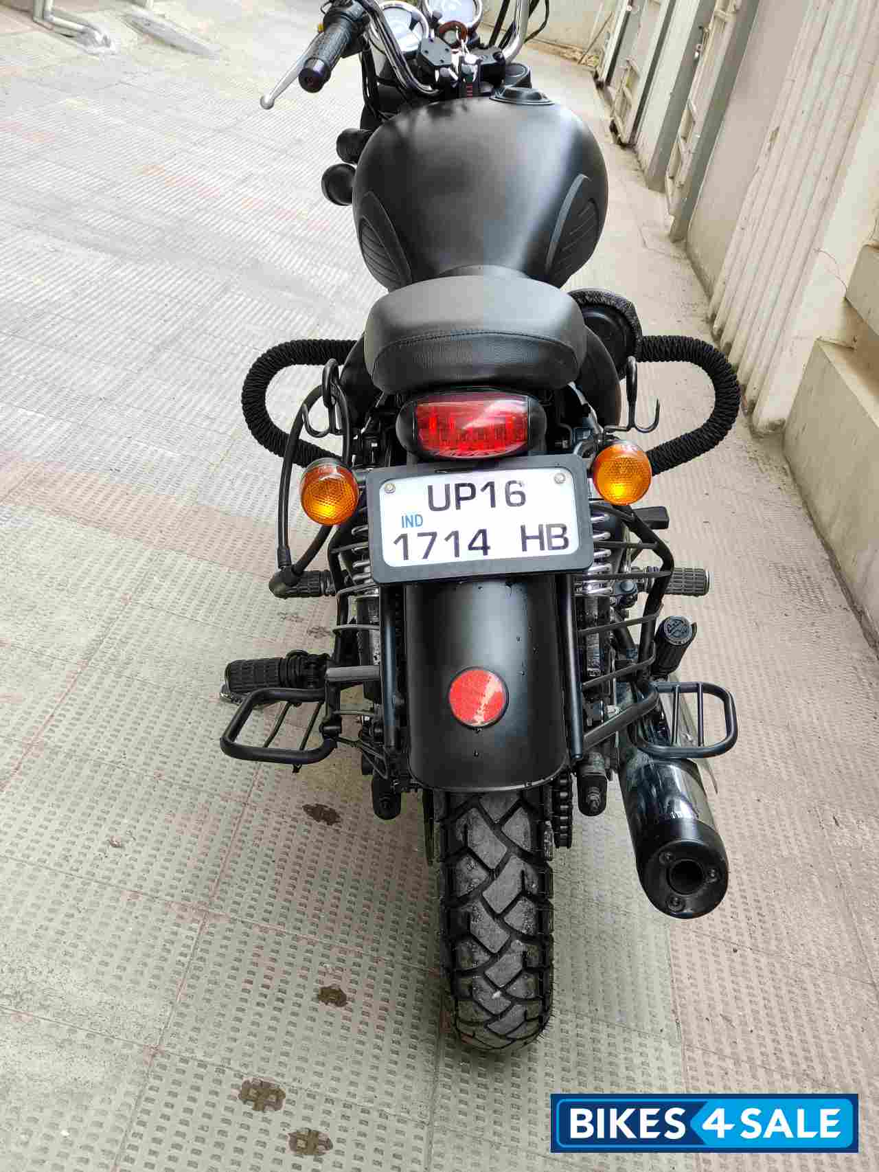 Matte Black Royal Enfield Thunderbird 500