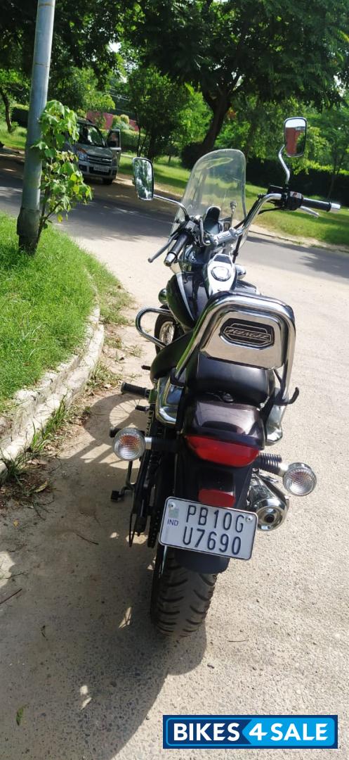 Bajaj Avenger Cruise 220