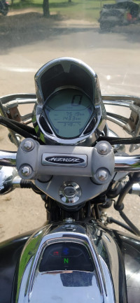 Bajaj Avenger Cruise 220