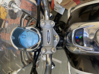 Bajaj Avenger Cruise 220