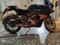 Bajaj Pulsar RS 200 ABS