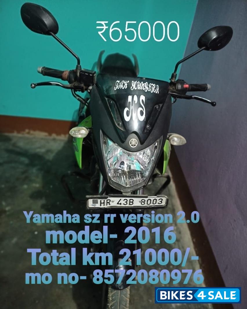 Black Green Yamaha SZ-RR V2