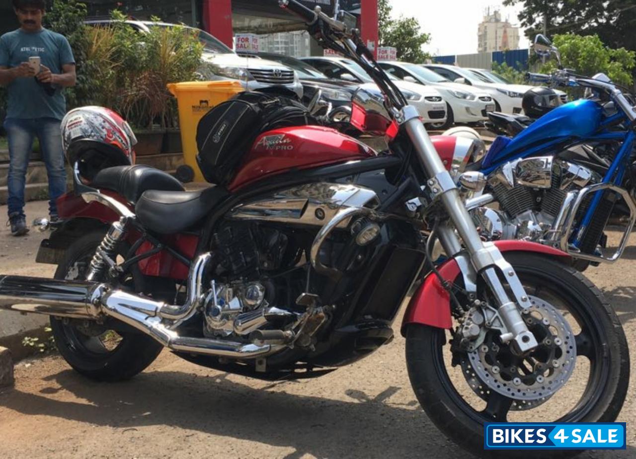 Lava Red Metalic Hyosung GV650 Aquila Pro