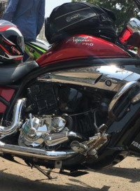 Lava Red Metalic Hyosung GV650 Aquila Pro