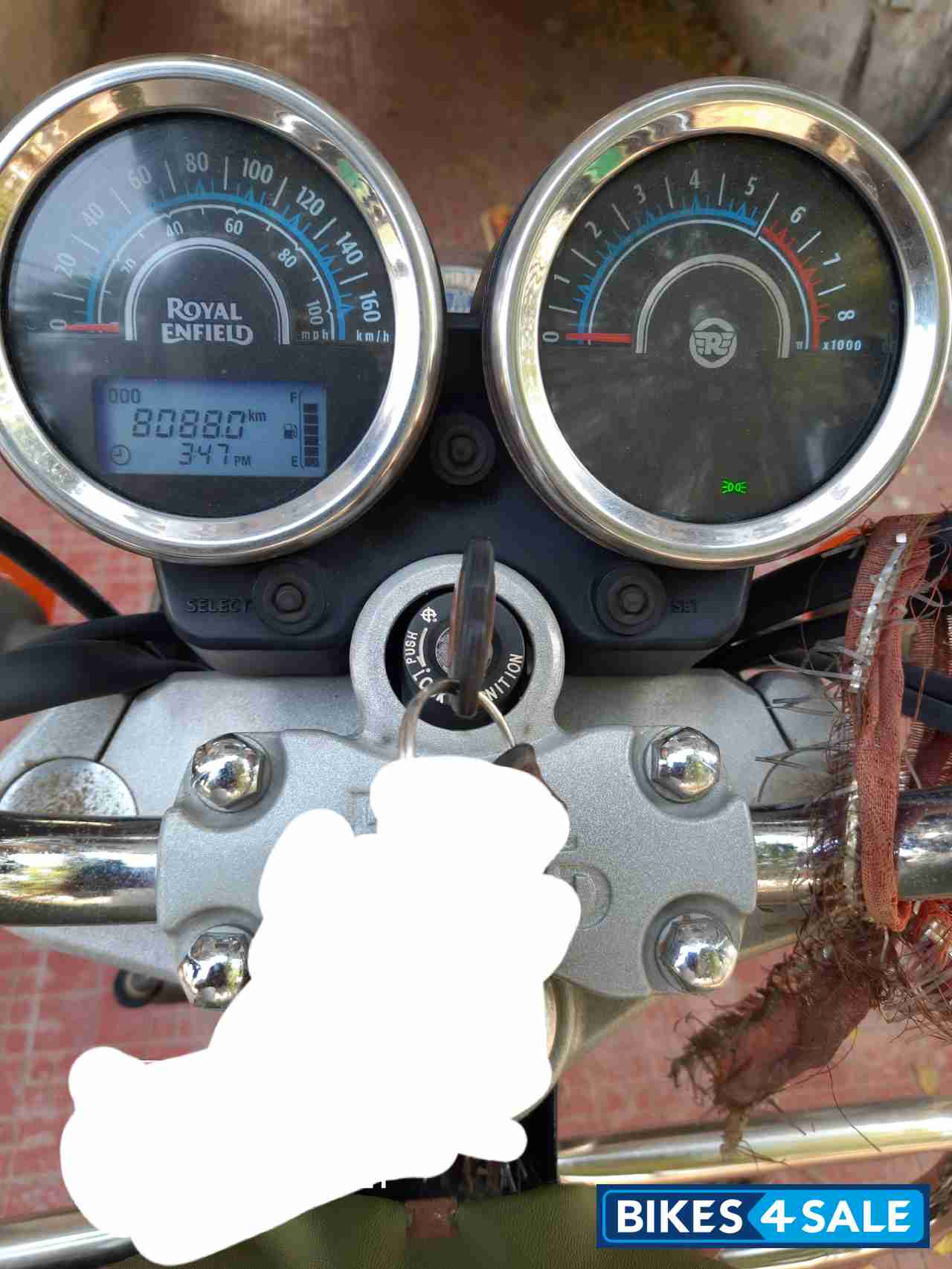 Lightening Royal Enfield Thunderbird 350