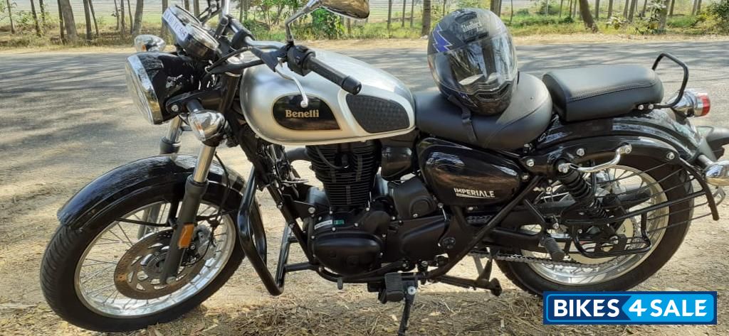 Benelli Imperiale 400