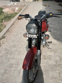 Royal Enfield Classic 350 Redditch Red