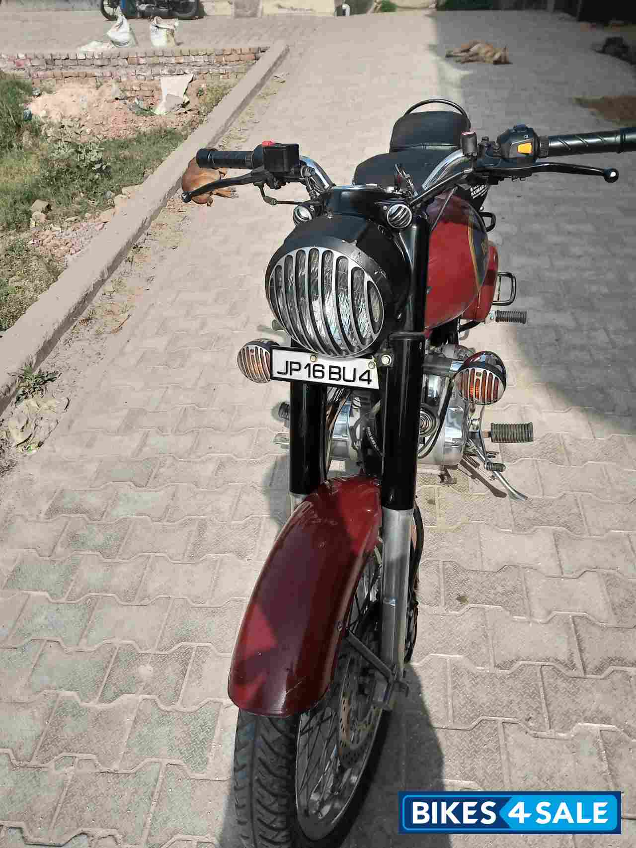 Royal Enfield Classic 350 Redditch Red