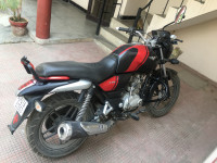 Bajaj V15