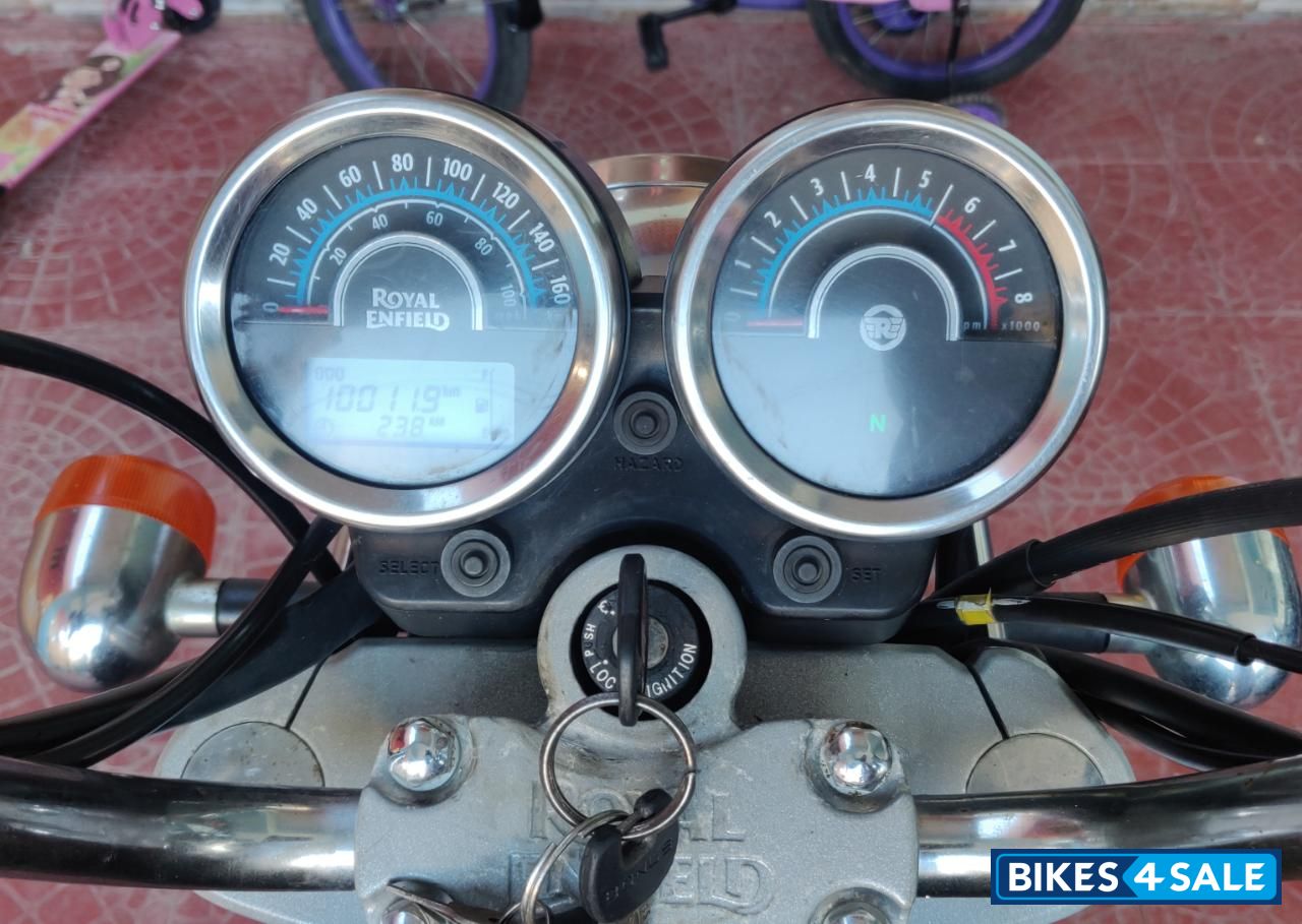 Royal Enfield Thunderbird 350 Royal Enfield Thunderbird 350