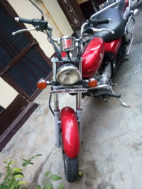 Red Colour Bajaj Avenger 220 DTS-i