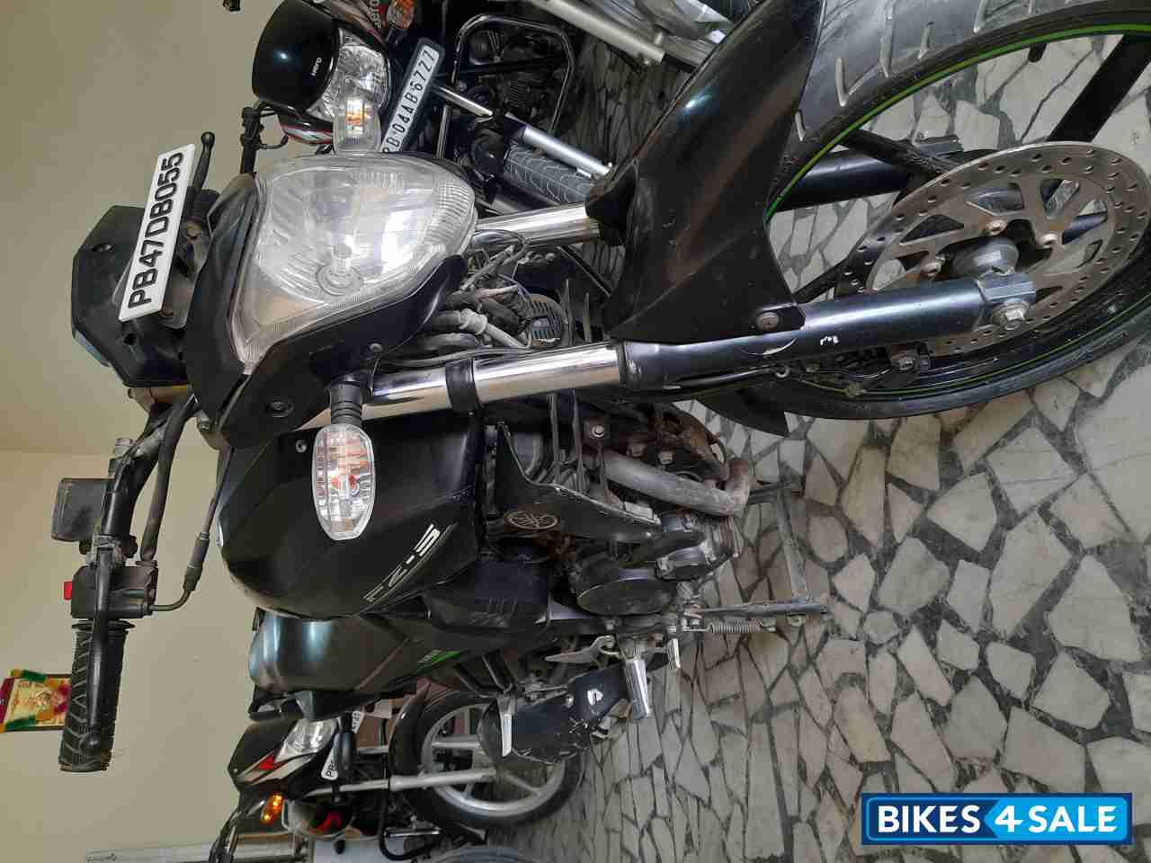 Yamaha FZ-S Yamaha FZ-S