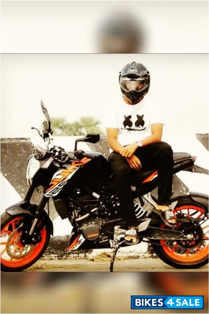 KTM Duke 125