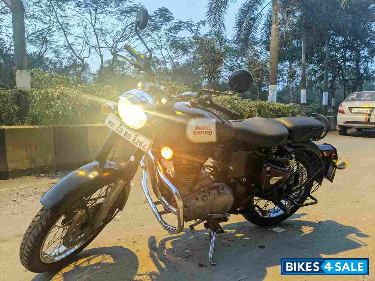 Royal Enfield Classic 350