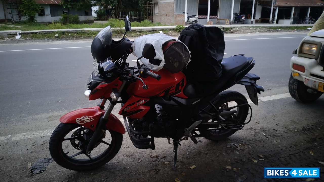 Red And Black Suzuki Gixxer 150 Red And Black Suzuki Gixxer 150