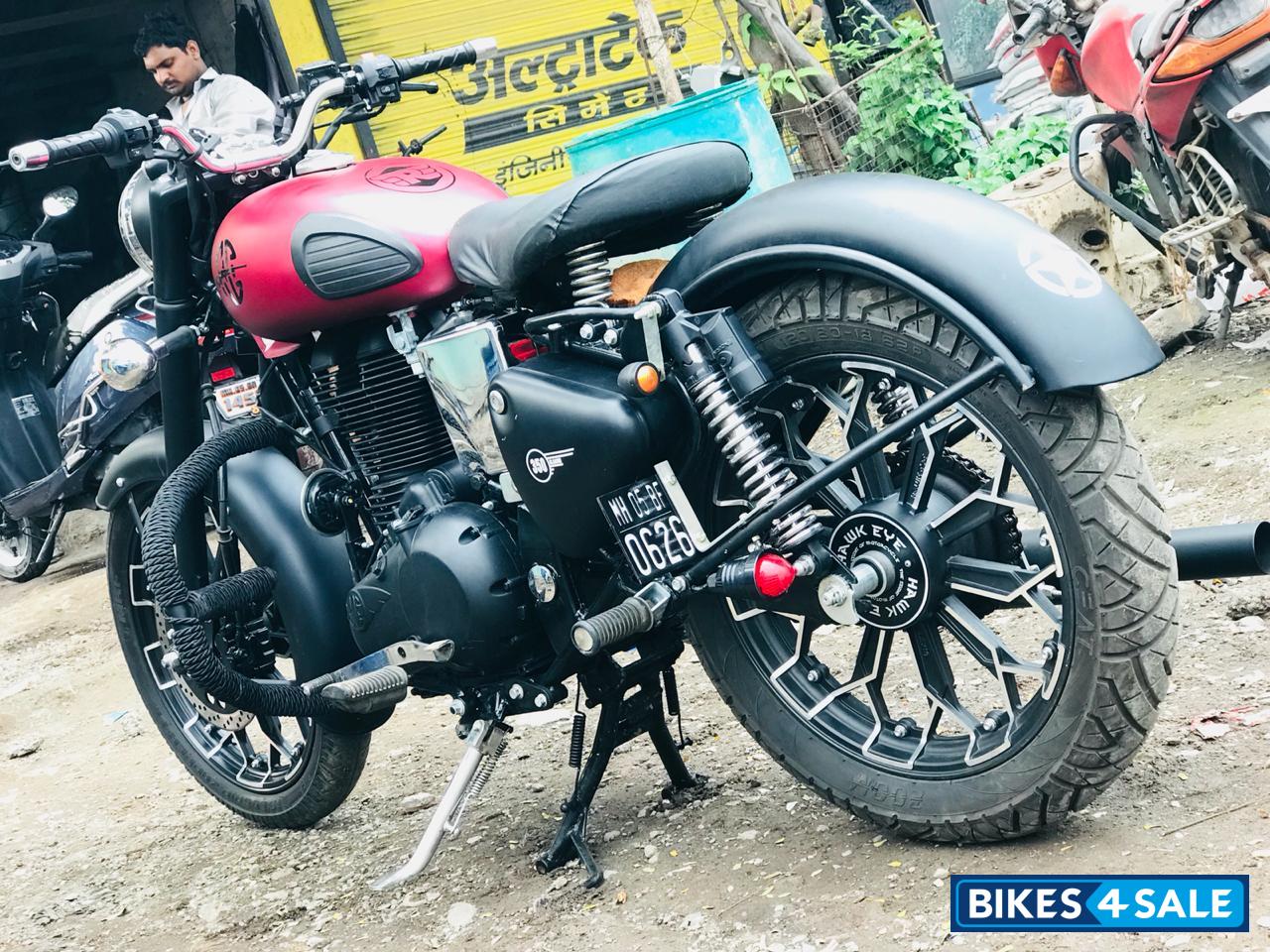 Royal Enfield Classic 350 Royal Enfield Classic 350