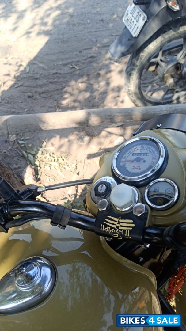 Royal Enfield Classic Desert Storm