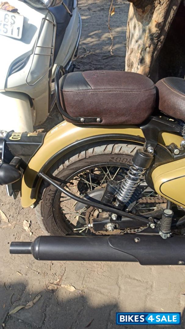 Royal Enfield Classic Desert Storm