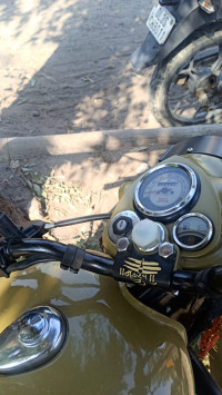 Royal Enfield Classic Desert Storm