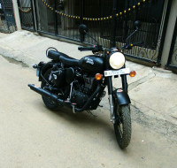 Stealth Black Matt Finish Royal Enfield Classic Stealth Black