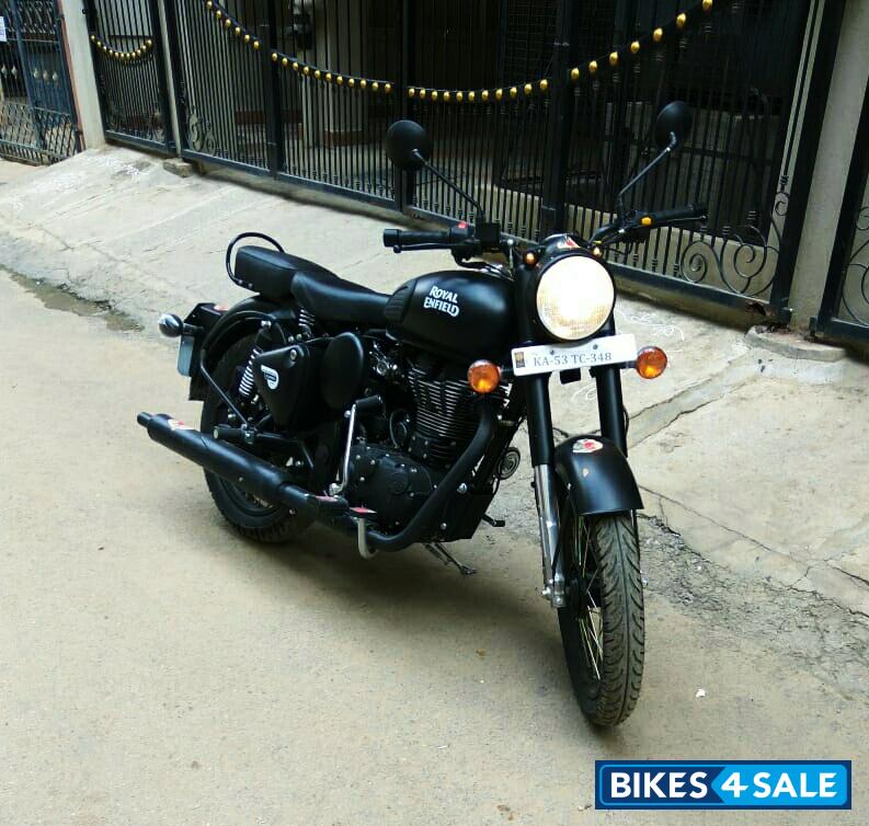 Stealth Black Matt Finish Royal Enfield Classic Stealth Black