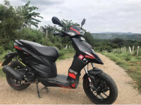 Aprilia SR 150 Carbon 2019 Model