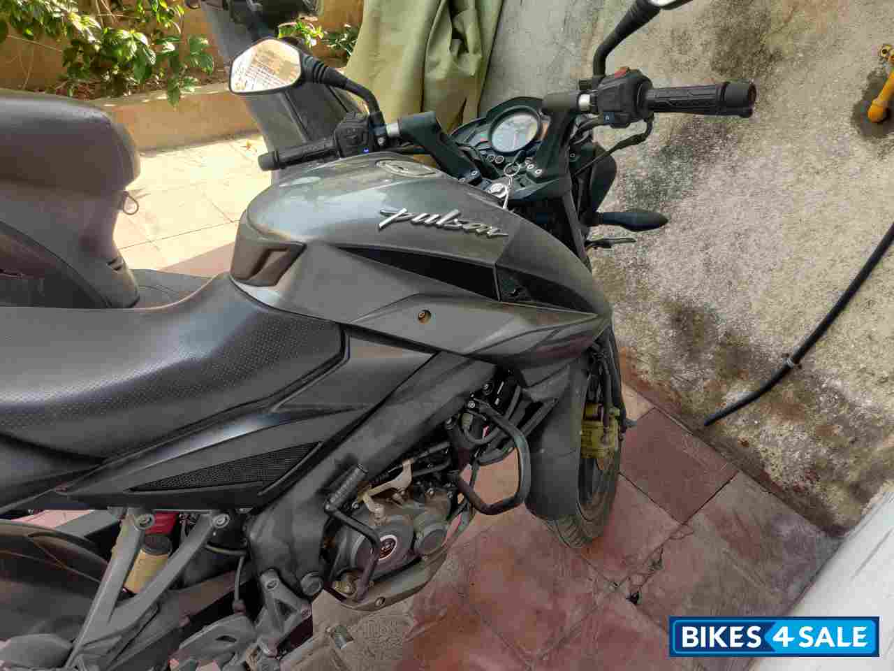 Grey Bajaj Pulsar NS 160