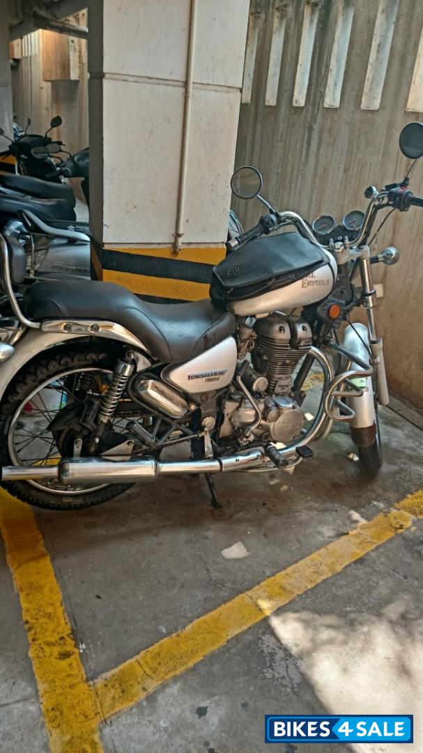 Royal Enfield Thunderbird 350 Royal Enfield Thunderbird 350