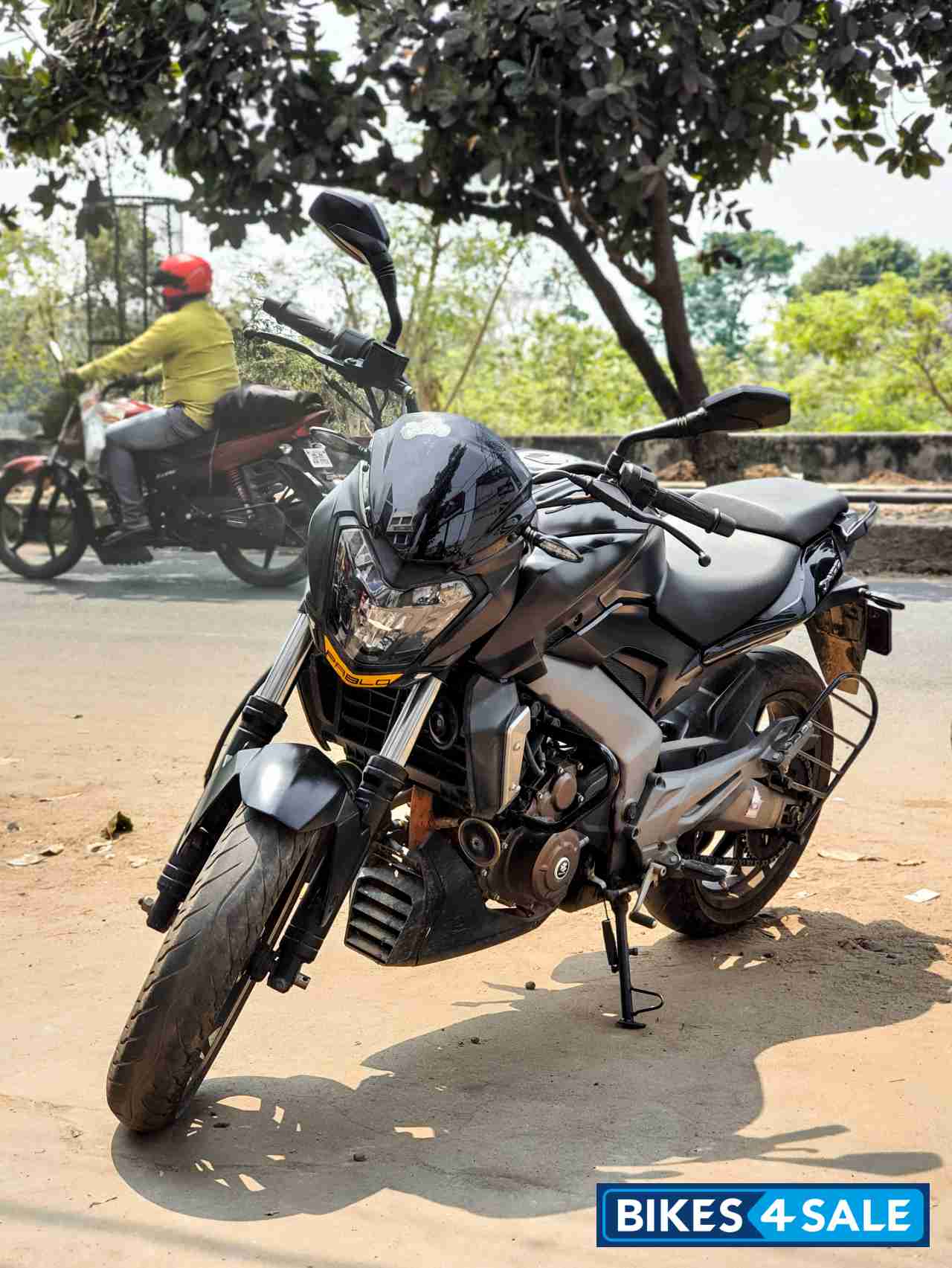 Bajaj Dominar 400 Disc