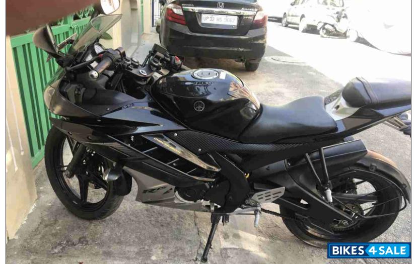 Yamaha YZF R15 V2