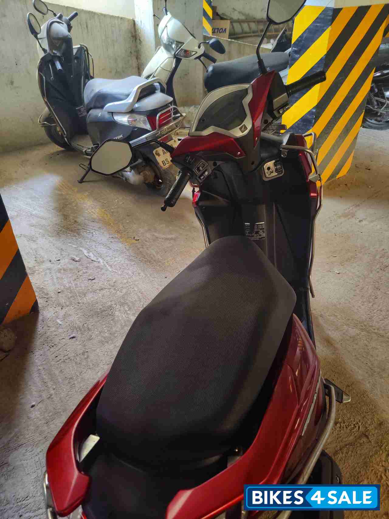 Red Honda Grazia
