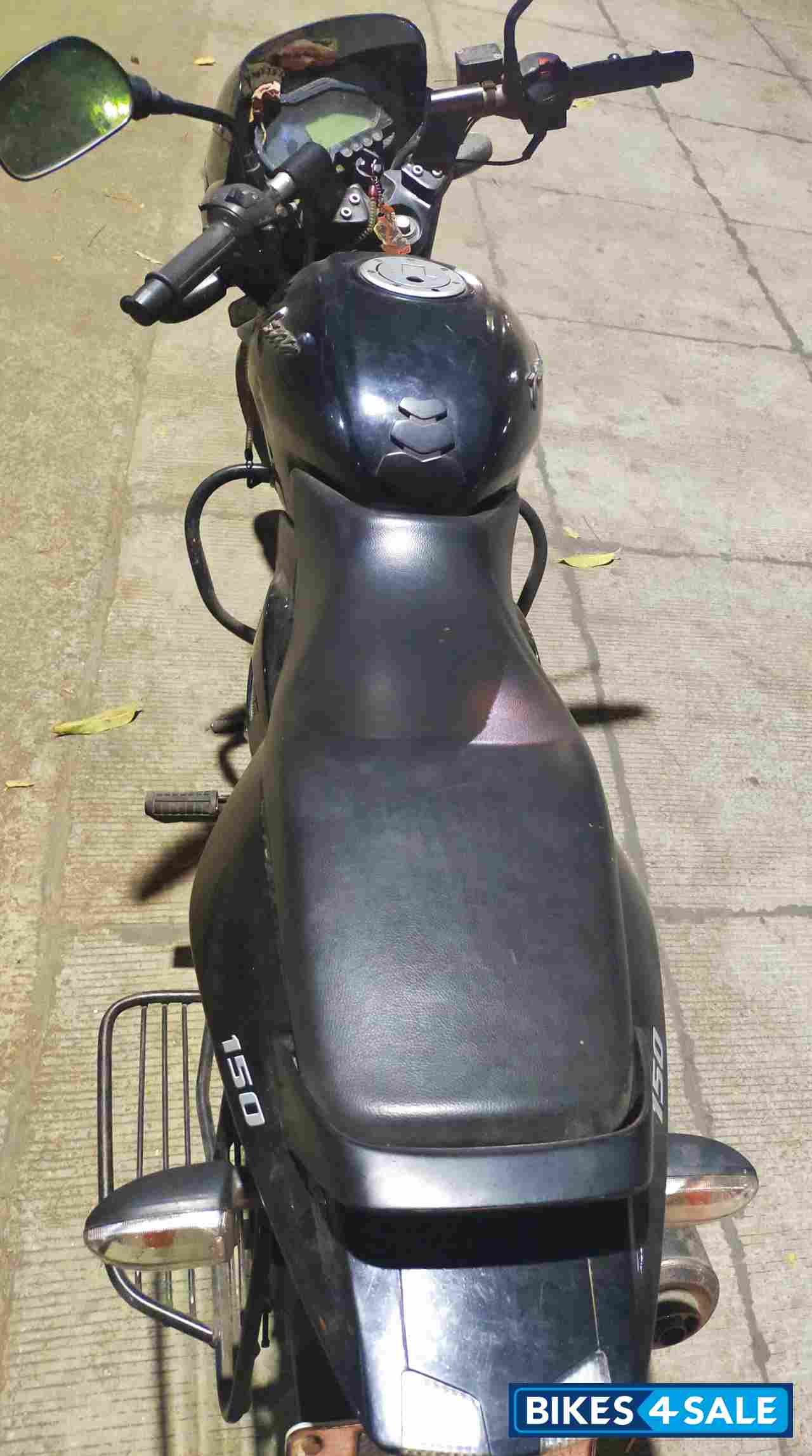 Black Bajaj Pulsar 150 DTSi
