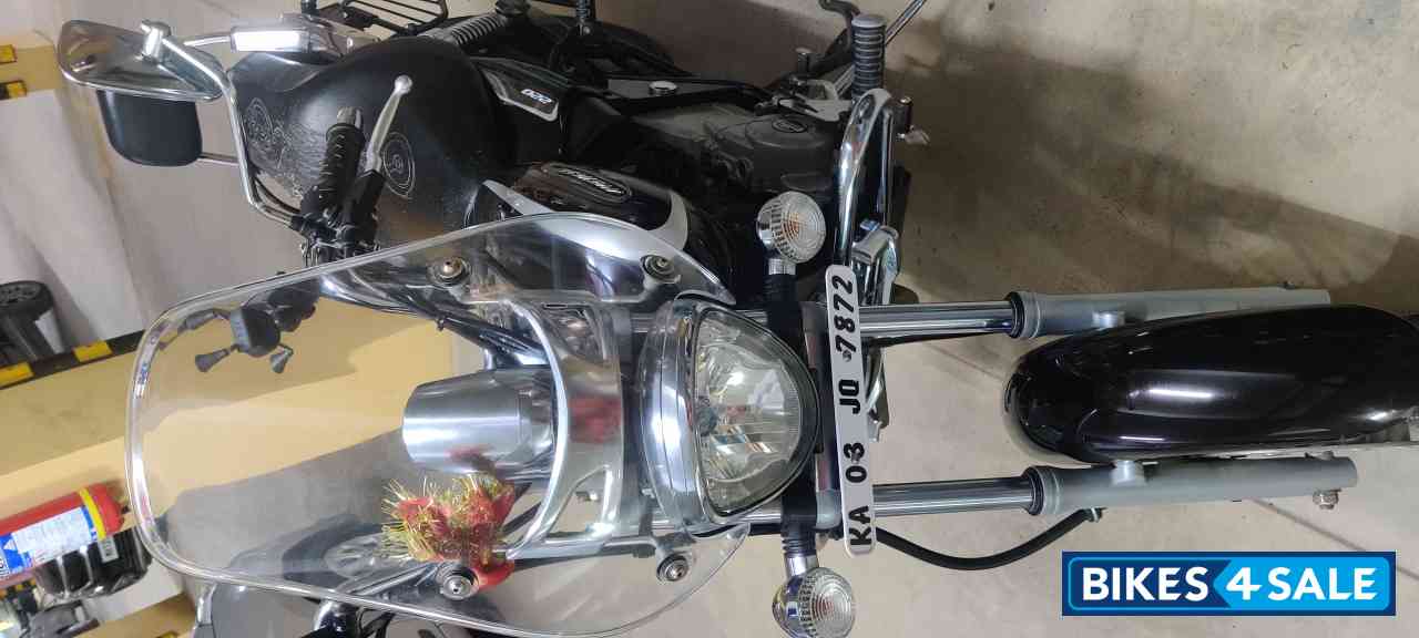 Bajaj Avenger Cruise 220