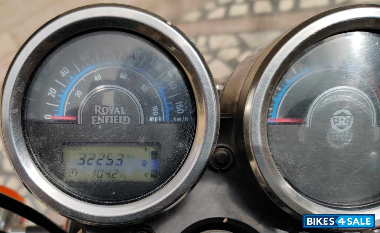 Lightining Royal Enfield Thunderbird 500 Lightining Royal Enfield Thunderbird 500