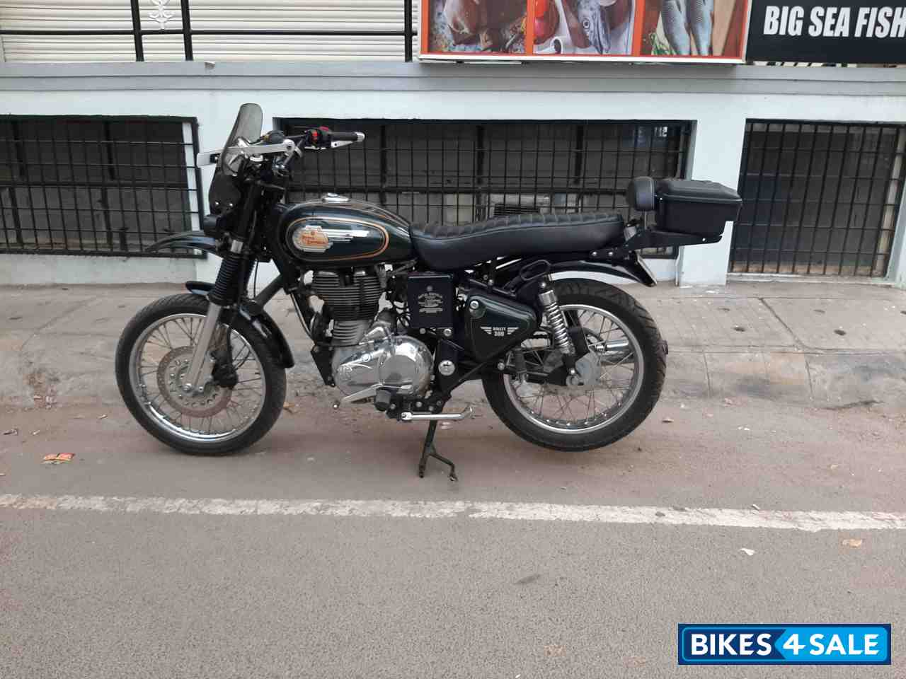 Royal Enfield Bullet 500