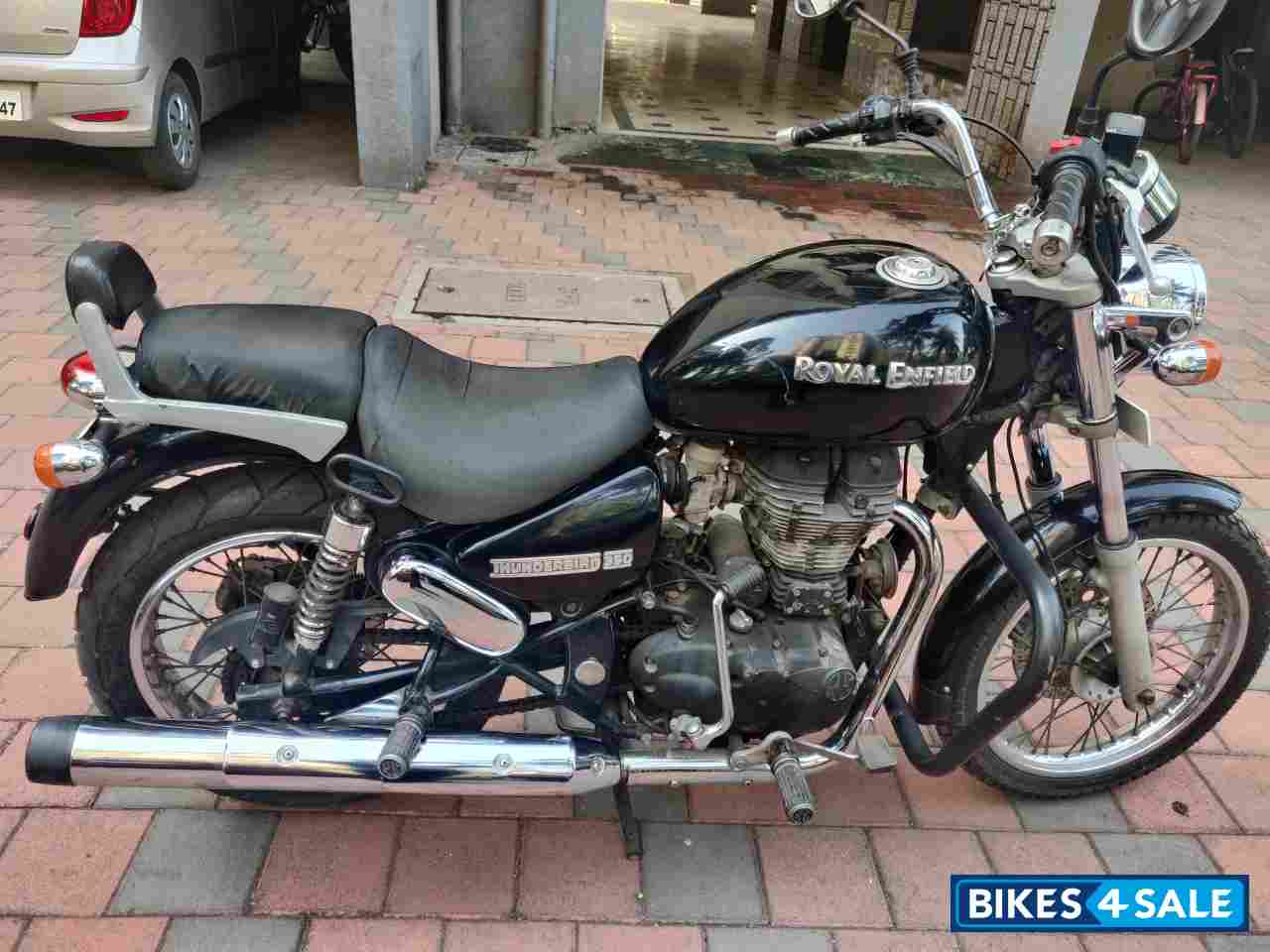 Royal Enfield Thunderbird 350 Royal Enfield Thunderbird 350