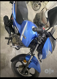 TVS Victor Premium Edition