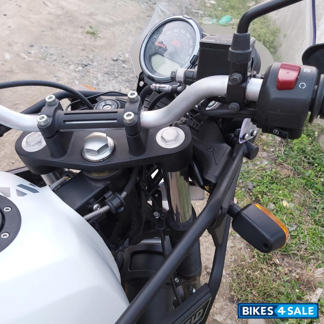 Snow White Royal Enfield Himalayan BS IV