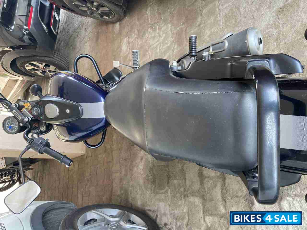 Bajaj Avenger Street 150