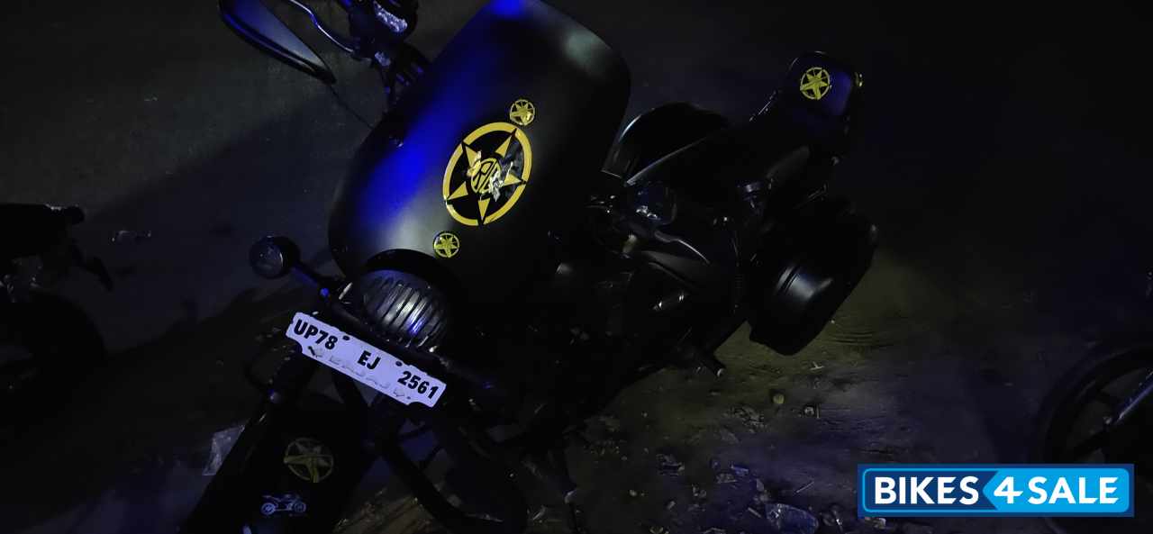 Bajaj Avenger Cruise 220