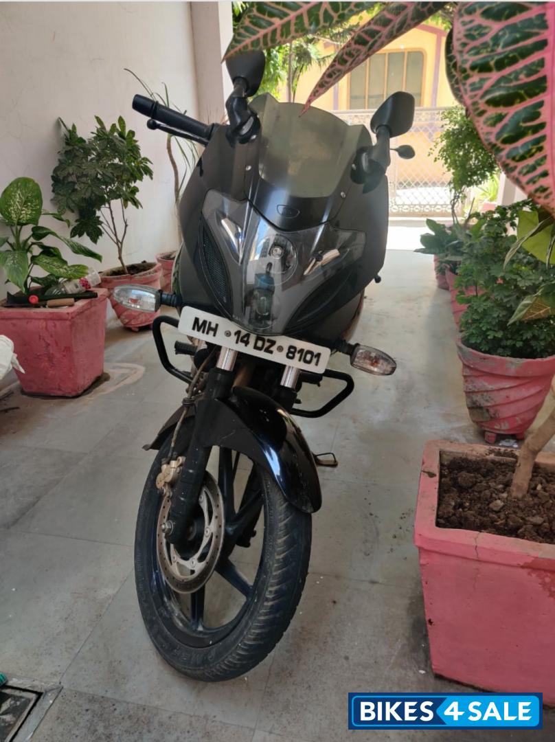 Bajaj Pulsar 220 DTSFi